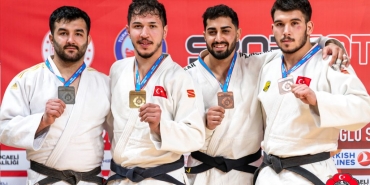 Mertcan-Kompe-Judoda-Turkiye-Sampiyonu-Olarak-Altin-Madalya-Kazandi-featured